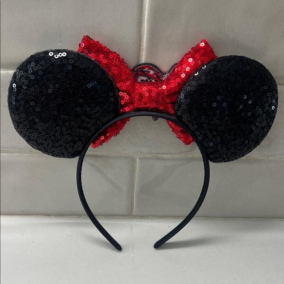 Pirate Minnie Mouse Ears Headband - Red and Black - Picture 2 of 4